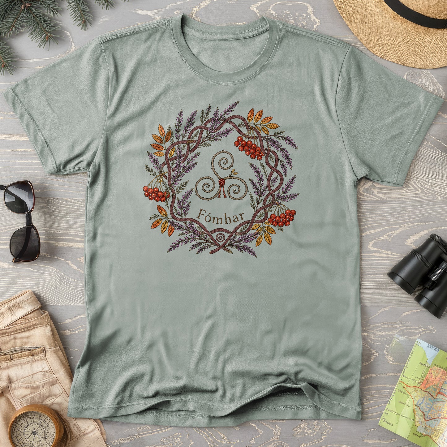 Fómhar Triskele T-Shirt