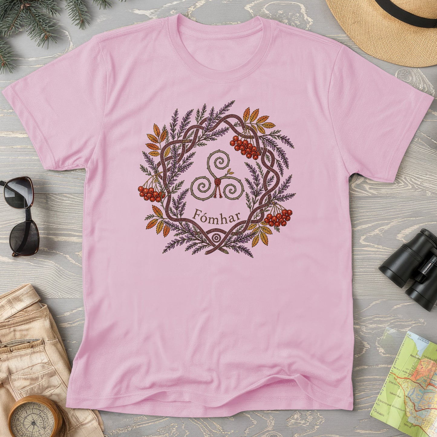 Fómhar Triskele T-Shirt