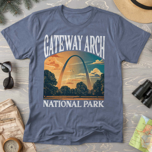 Gateway Arch National Park "Big and Bold" T-Shirt