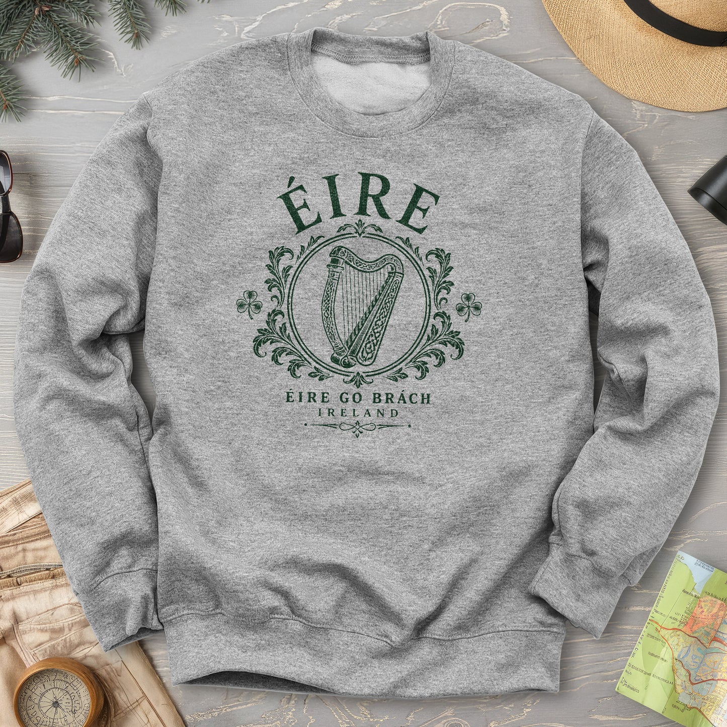 Éire Harp Laurels Sweatshirt